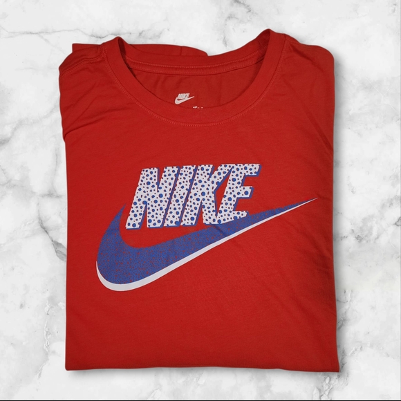 Nike Red Tee | Blue Swoosh & White Speckled Logo | Classic Sportswear Style - Picture 4 of 4